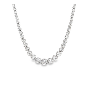 Buttercup Set Graduated Diamond Tennis Necklace With 0.45CT Center