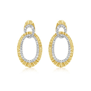 Linked Two-Tone Grooved Diamond Earrings